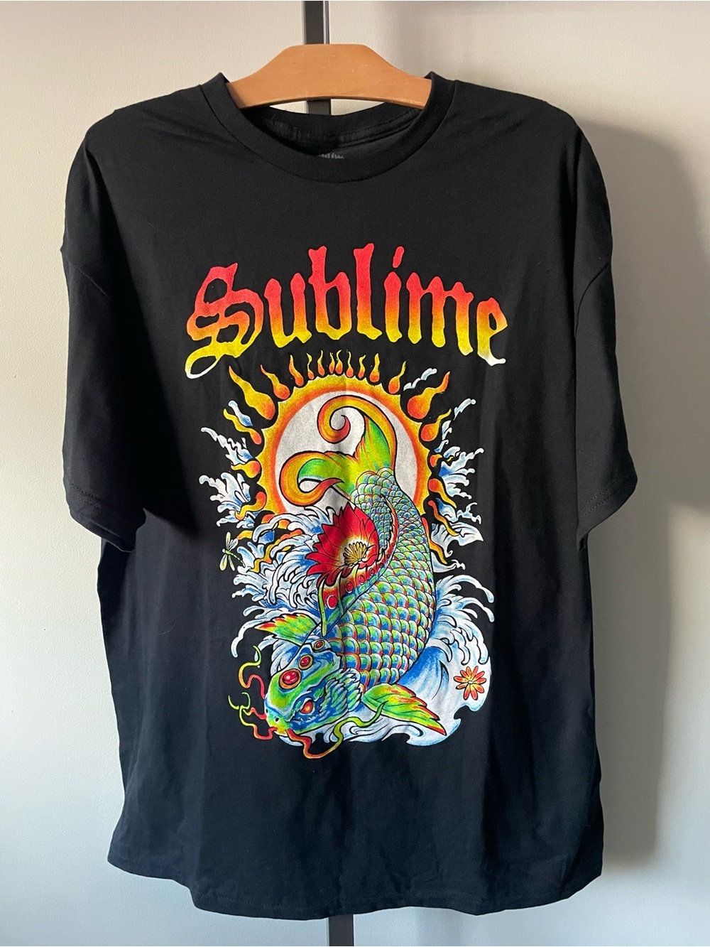 Sublime Koi Fish Tattoo Graphic Band Tee Licensed Skater Tshirt Mens